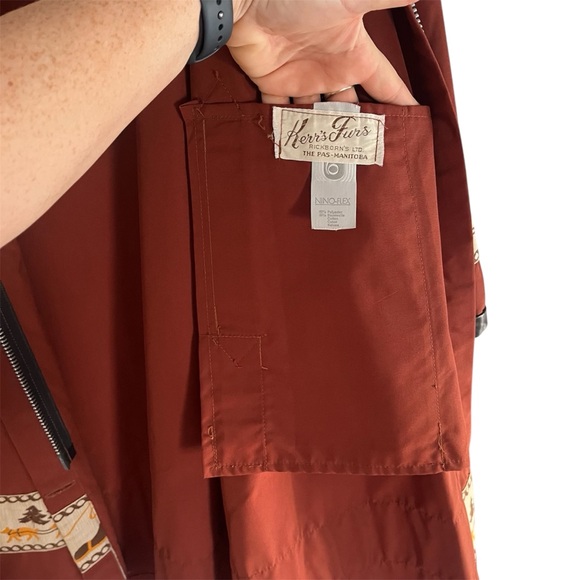 Vintage 1970s Herr’s Furs Nino-Flex Parka Embroidery Rust Brown Size Large - Picture 9 of 14